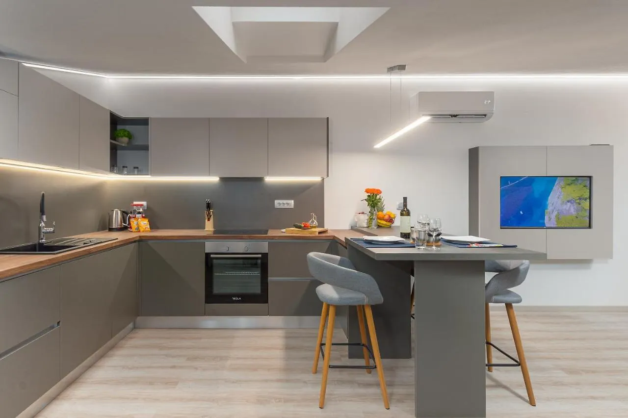 Apartment Ena Near Pula Amphitheater 0*,