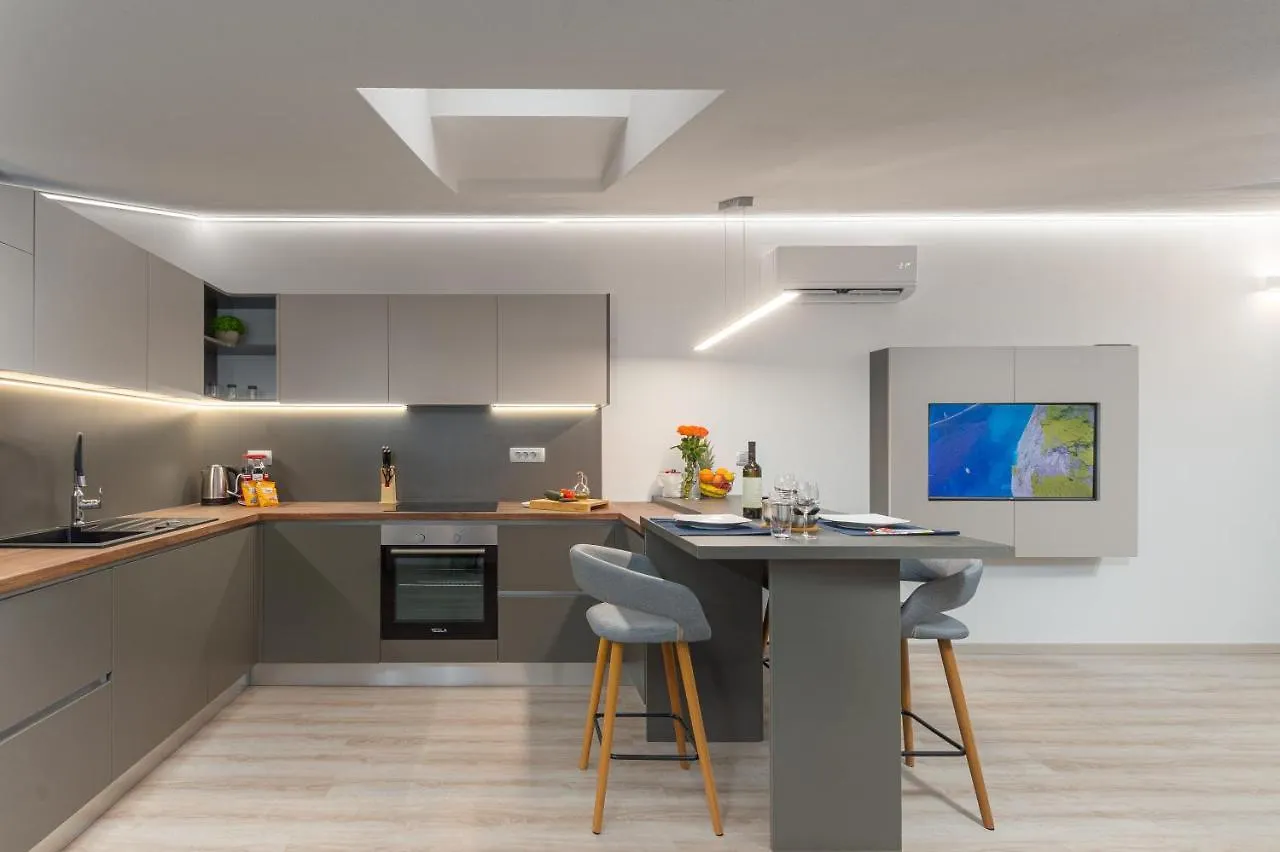 Apartment Ena Near Pula Amphitheater location